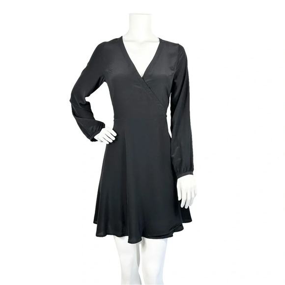 Yumi Kim Carla Silk Wrap Dress in Black Size Small - Picture 2 of 9